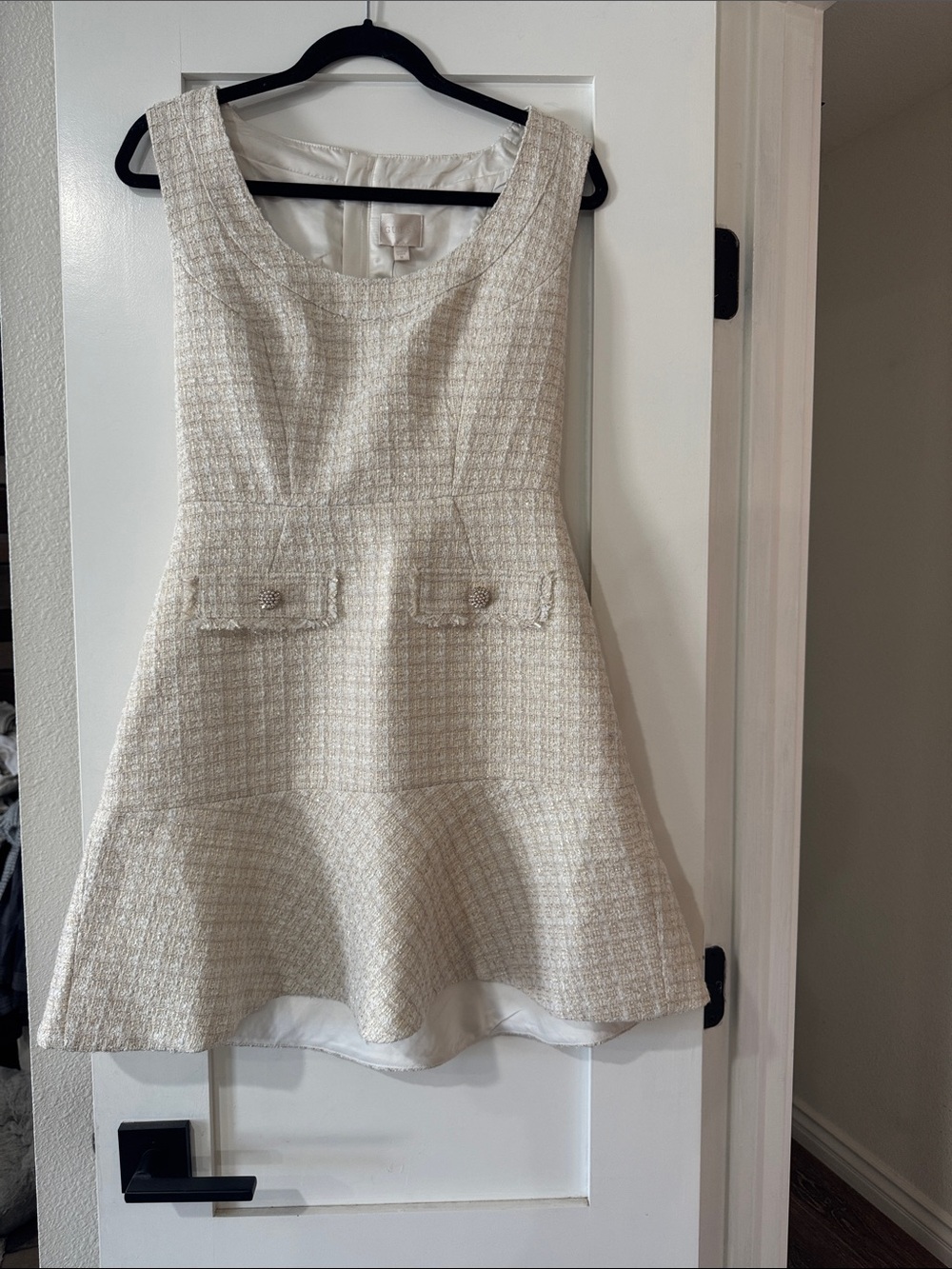 Dress Subcategory Identification